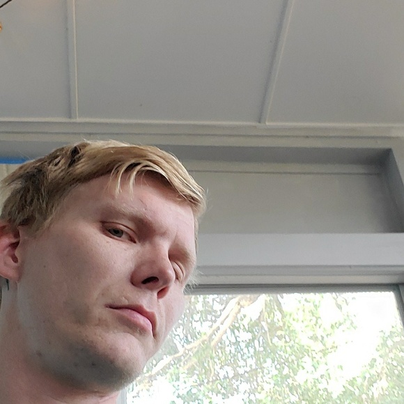 Meet your Posher, Nathan - Picture 1 of 1